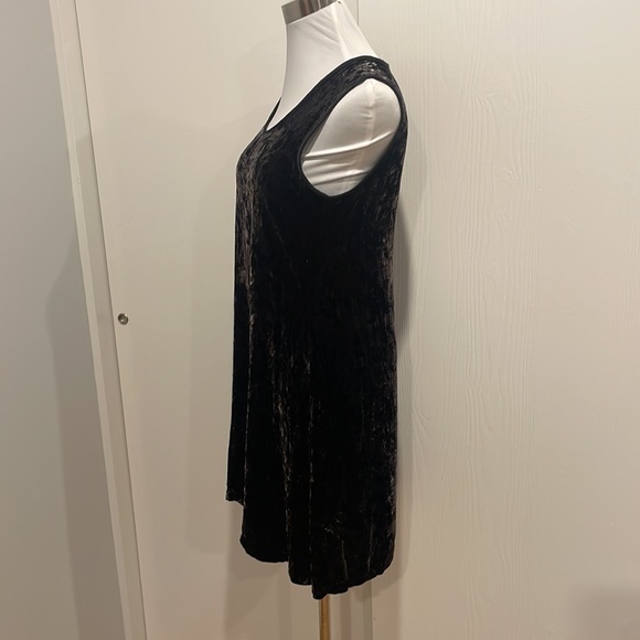 Eileen Fisher Velvet Sleeveless Shift Holiday perfect EUC XS - Picture 5 of 7